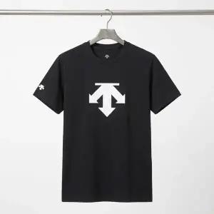 데상트 DESCENTE 터프 스피릿 반팔 티셔츠 / BLACK SR123UTS12-BLK0