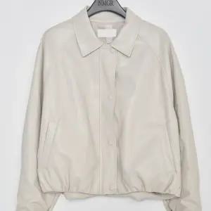 [더나무그림] 여성 루즈핏 레더 봄버 자켓 NCP2JK004 레더봄버JK