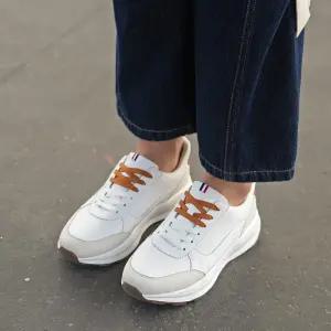 [엘르]엘르 여성 리베르테스니커즈_화이트 SHELSN2602WWH