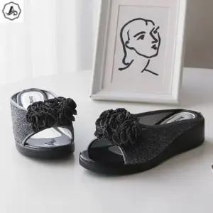 [애슬릿] 키높이 슬리퍼 플라워 실버 사무실 발편한 통굽 3cm