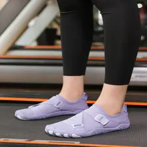 실내운동화 미끄럼방지 실내 요가 줄넘기 헬스장 홈트 통기성 경량