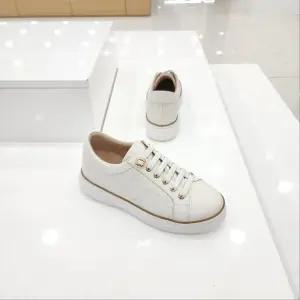 [탠디]by미셸 소가죽소재 3cm 통굽 발편한 여성 밴딩끈 스니커즈 x24206 cc5_CC