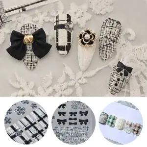 [셀러에이드]네일아트 5D 겨울 체크 꽃 도톰 입체 엠보 스티커 8종