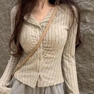 여성 오픈카라 브이넥 셔링 슬림핏 니트 가디건