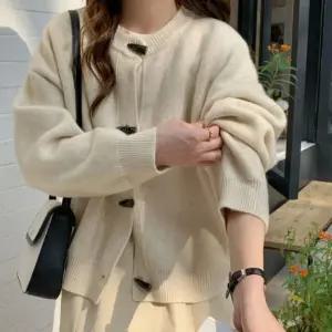 여성 파스텔 컬러 떡볶이 라운드 니트 가디건