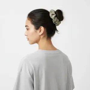 아페쎄 스크런치 밴드 VIAKP F66049 KAD