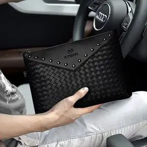 남성 모던 블랙 클러치백 스트랩 직장인백 보조가방