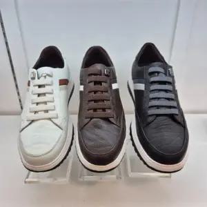 [엘칸토]엘칸토 HC11 소가죽 남성화 E5N0U51H3J (48179101)