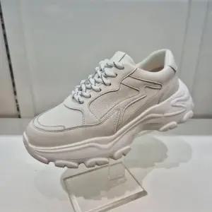 [엘칸토]엘칸토 HC11 소가죽 여성 스니커즈 N2V3U61H310 (47362095)