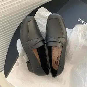 클래식 오피스 플랫 3컬러 정장 단화 FLW10