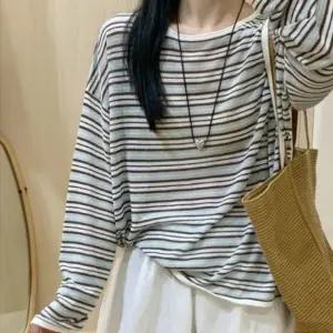 여성 스트라이프 캐주얼 루즈핏 티셔츠 DHH-L20