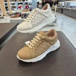 [엘칸토]엘칸토 HC11 양가죽 여성 스니커즈 N2L9U51H3J3510 (48161776)