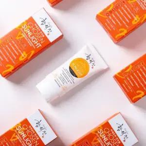 선크림 파데프리 3중기능성 순한 피부과 메이크업베이스 백탁없는 눈시림없는 톤업 수분 썬크림 남자 골프 등산 자외선 자작나무 리프세이프 톤업 미백 주름개선 병원 SPF50 PX화장품