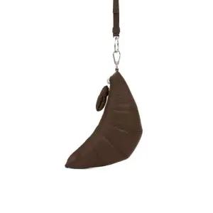 (당일) 24FW  크루와상 브라운 그레인 가죽 동전 지갑 SL0054 LL0018 490