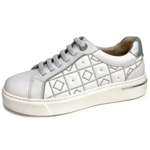 [롯데백화점]에스콰이아 포트폴리오 여성 스니커즈 PFDFHZ774WH