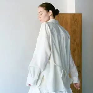 [온앤온](강남점) 벨트 스트라이프 셔츠 NEW6SB230