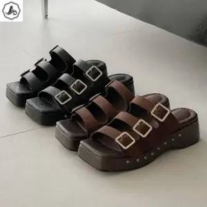 [애슬릿] 버클 슬리퍼 골드 스터드 통굽 키높이 사무실 4cm