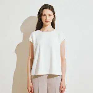 요하넥스 니트패치 슬리브리스 탑 J5B5T304 국내매장판 1720831