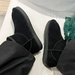 [옷자락]남성 겨울 일상용 편안한 털신