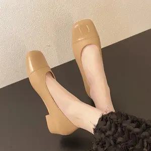 오피스룩 심플 에나멜코 2컬러 플랫 단화 FLW12