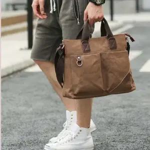 투포켓 워싱 캔버스 숄더 크로스백 남성 소지품 가