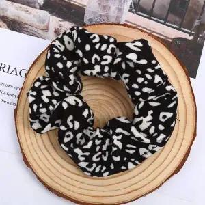 [에이치플러스몰]TBZ 레오파드 곱창머리끈 곱창밴드 스크런치 머리끈