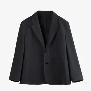 [킨록바이킨록앤더슨](신세계 사우스시티)크리즈 세미오버핏 캐주얼 셋업 자켓 2종 택1(CFB23B2M0)