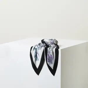 [닥스](강남점)DCSC5E664V2 [25SS][닥스스카프]바이올렛 플라워 플리츠 스카프