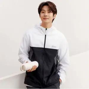 [롯데백화점]프로젝트엠 남성 레터링 후드 바람막이 점퍼 EPF2JJ1600