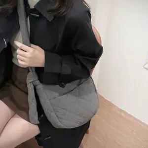 [라일리] Rly 퀼팅 미니백 여성 가방 크로스백