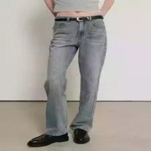 제너럴아이디어 generalideastandard 워싱 스트레이트 데님 팬츠 LIGHT BLUE GF1LPT504