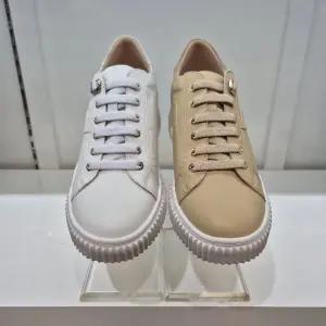 [엘칸토] HC11 소가죽 여성 스니커즈 B2H0U61H3J3510 (47665346)