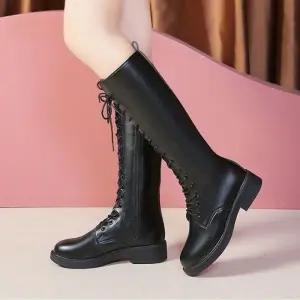 [오노마] ONM 20대 패션 트렌디 신발 겨울 방한 기모 예쁜 롱부츠