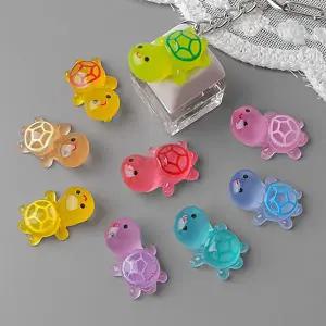 싼비즈 [6423-17]아크릴 키캡파츠 탑꾸재료 야광행운거북이 14.5x22mm 랜덤발송 ,1개