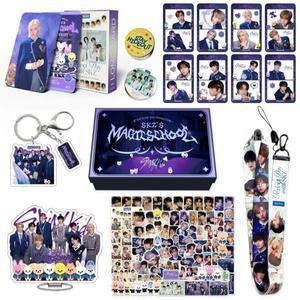 빈티지 카메라 넥 스트랩핫세일 SKZ 스트레이 키즈 4번째 팬미팅 매직 (로모 카드, 아크릴 배지 포함)