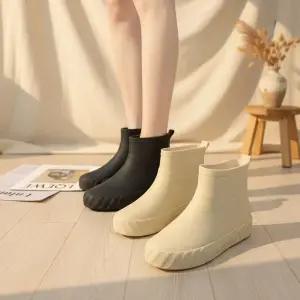 [옷자락]여성용 데일리 방수 숏 앵클 레인부츠