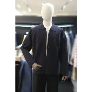 [갤러리아] 지이크(SIEG) S/S 네이비 솔리드 카라 니트 레귤러핏 가디건 PIUCA8001