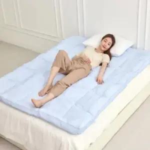 겨울이불 J리빙 여름 아이스 쿨 토퍼 퀸 블루