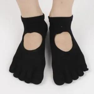 홈트 필라테스 발가락 양말 블랙 요가 삭스 에어로빅양말 헬스양말