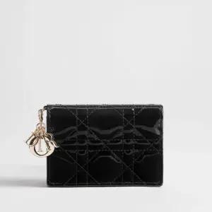 MUST IT_디올 레이디 디올 블룸 플랩 페이턴트 여성카드지갑 S0011OVRB M900