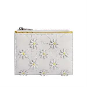 MUST IT_디올 자르댕 달리아 지갑 S2403PUKK_M933