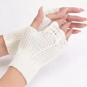 팔토시 니트 숏 핸드워머 핑거 오픈 장갑 겨울용품