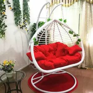 라탄 흔들의자 정원 커피색 그네 갈색 의자 2인용