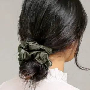 카키 곱창밴드 엔젤슈슈 레더 스타일