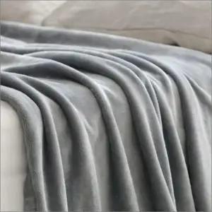 극세사담요 무릎담요 블랭킷 블랑켓 150x200 겨울 대형 사무실 캠핑 차량 차박 카페 수험생 여행