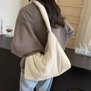 [오너클랜]WL 여성 데일리 나일론 숄더 백 가벼운 가방 아이보리 대학생숄더백