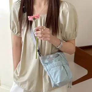 [오너클랜]WL 여성 나일론 미니 크로스 백 가벼운 가방 블루 핸드폰가방