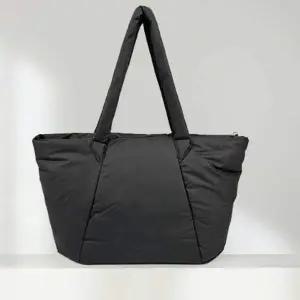 [오너클랜]WL 따뜻하고 포근한 패딩 소재의 디자인 일상에서 사용하기