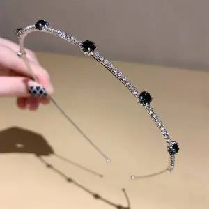 [오너클랜]TBZ 심플 그린 사파이어 모던 큐빅 지르코니아 머리띠 헤어밴드