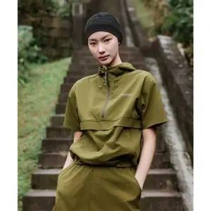 디스커버리익스페디션 프레시벤트 여성 폴튼 트레이닝 반팔 아노락 DOLIVE 467957